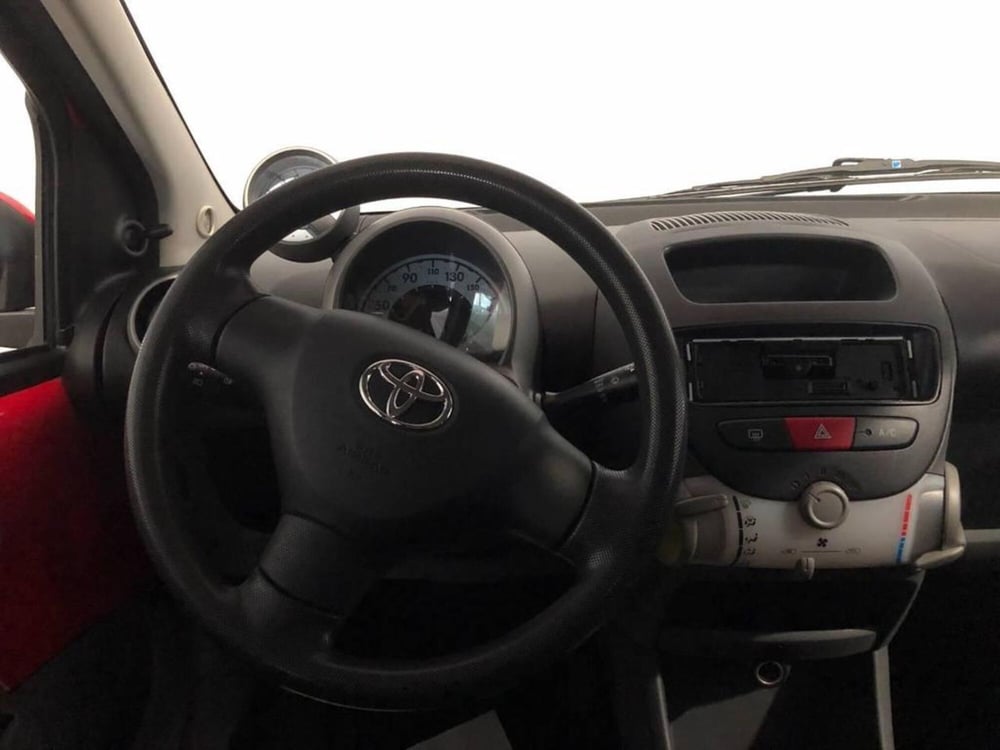 Toyota Aygo usata a Torino (13)