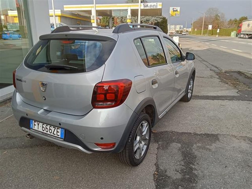 Dacia Sandero usata a Torino (6)