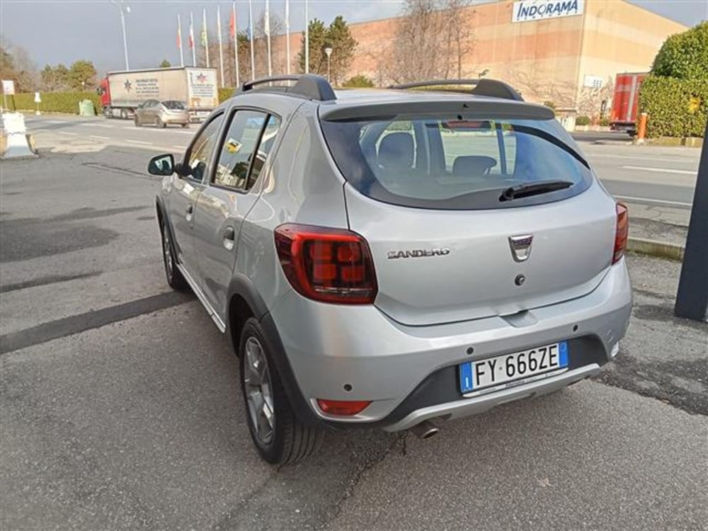 Dacia Sandero usata a Torino (9)