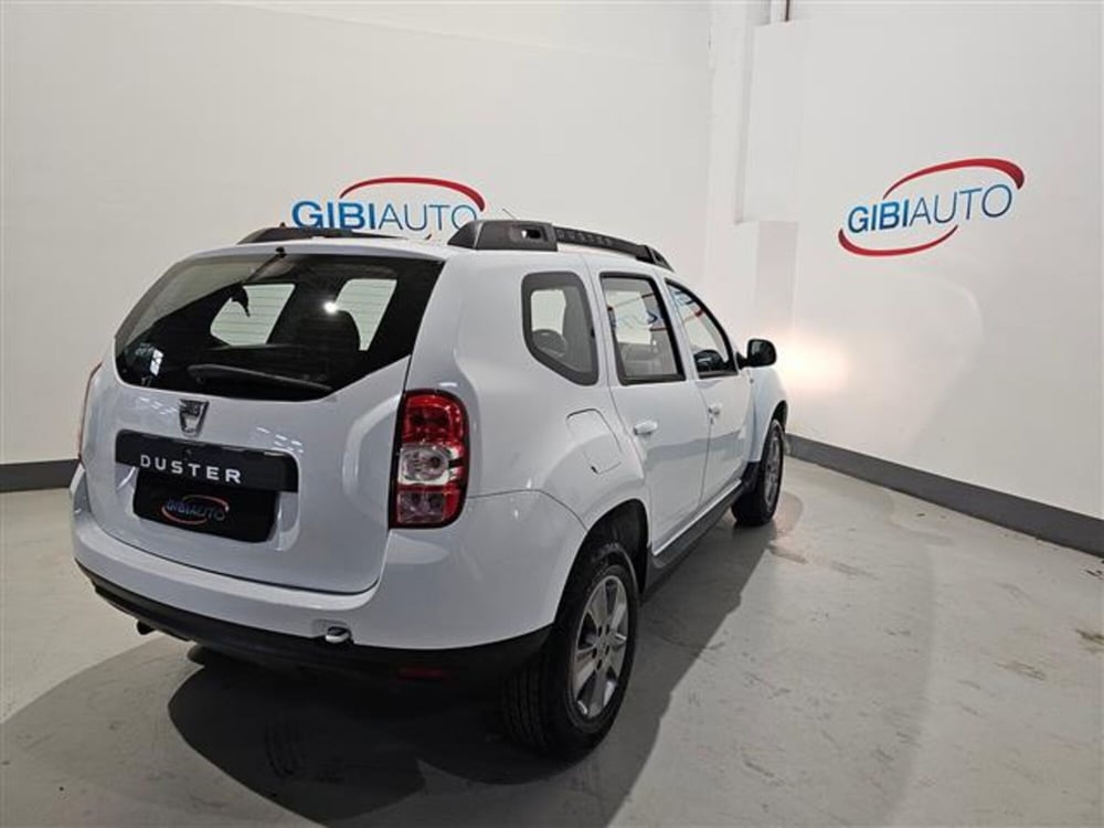 Dacia Duster usata a Palermo (9)