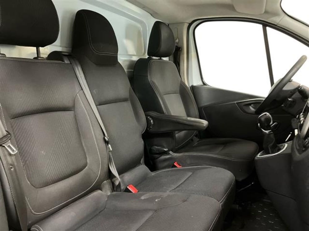 Renault Trafic Furgone usata a Como (11)