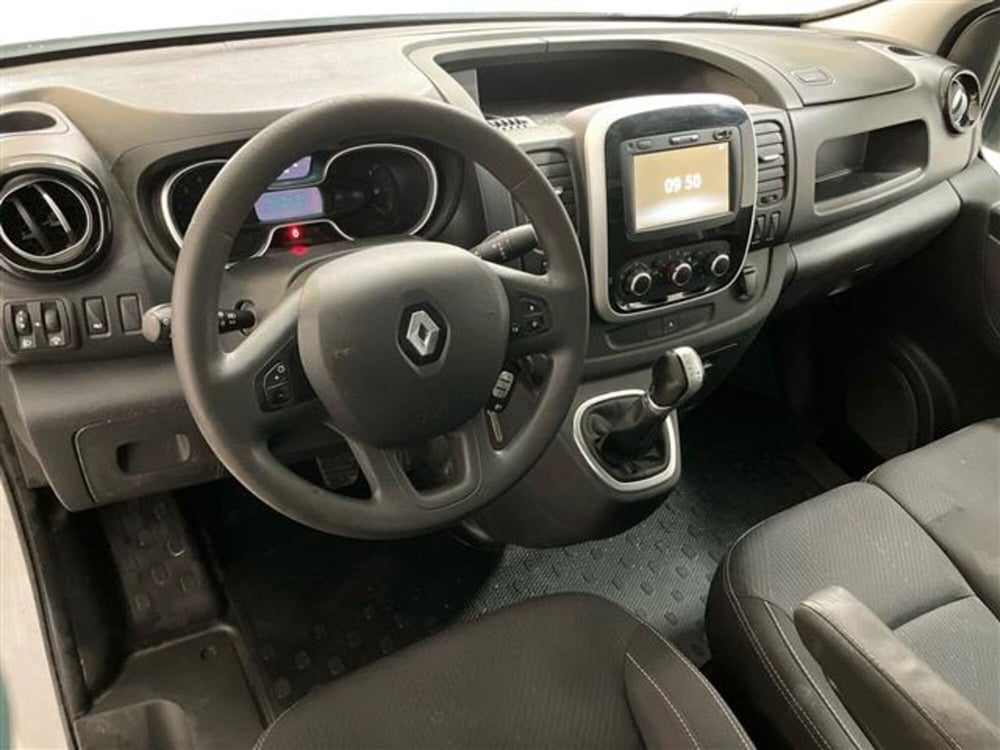 Renault Trafic Furgone usata a Como (9)