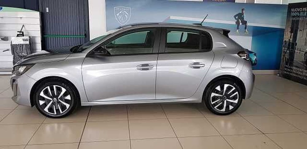 Peugeot 208 usata a Pordenone (7)