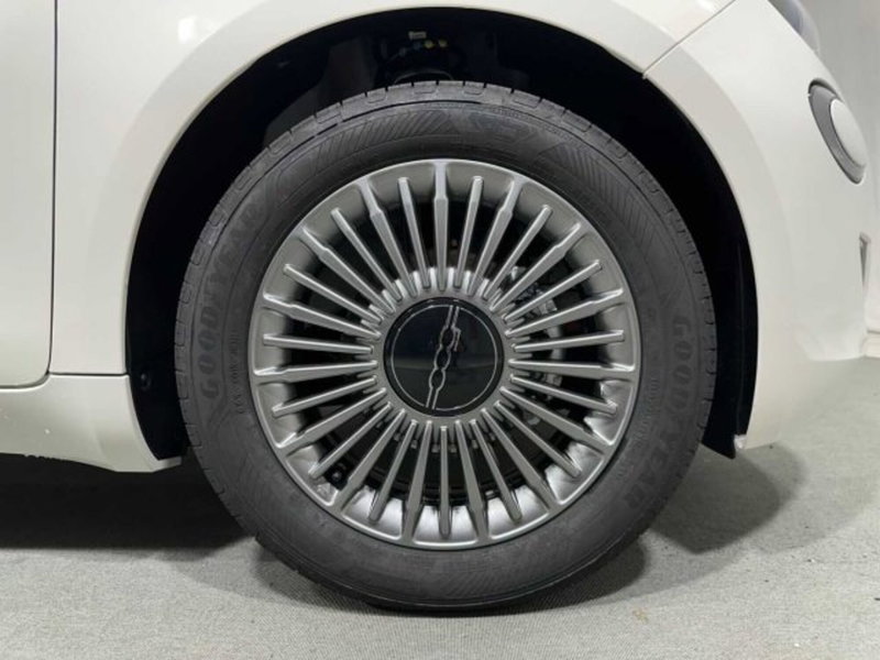 Fiat 500e usata a Sondrio (5)