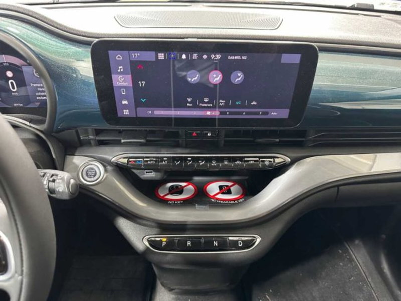 Fiat 500e usata a Sondrio (8)