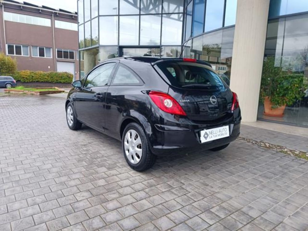 Opel Corsa usata a Pisa (10)