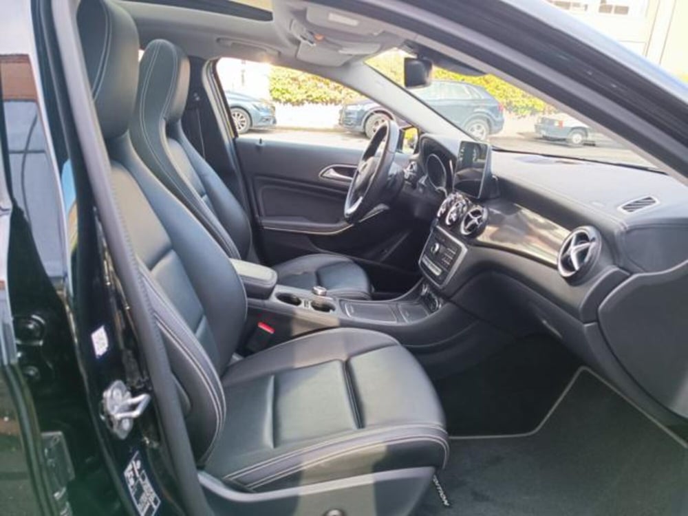 Mercedes-Benz GLA SUV usata a Pisa (16)