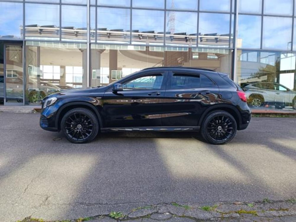 Mercedes-Benz GLA SUV usata a Pisa (8)