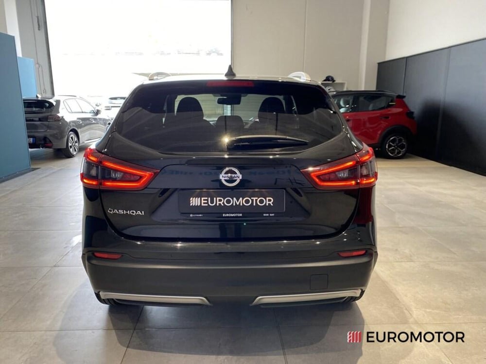 Nissan Qashqai usata a Bari (10)