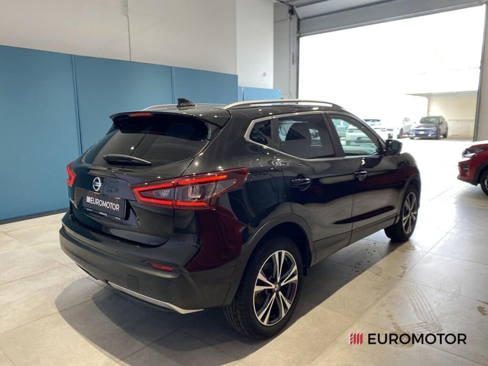 Nissan Qashqai usata a Bari (9)