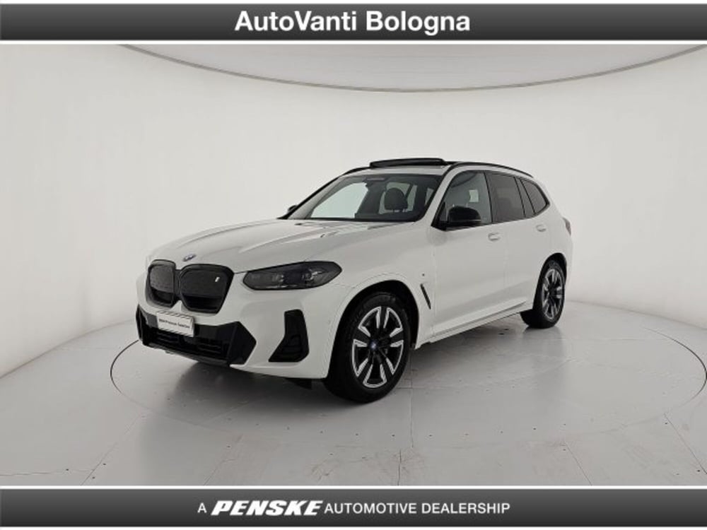 BMW iX3 usata a Bologna