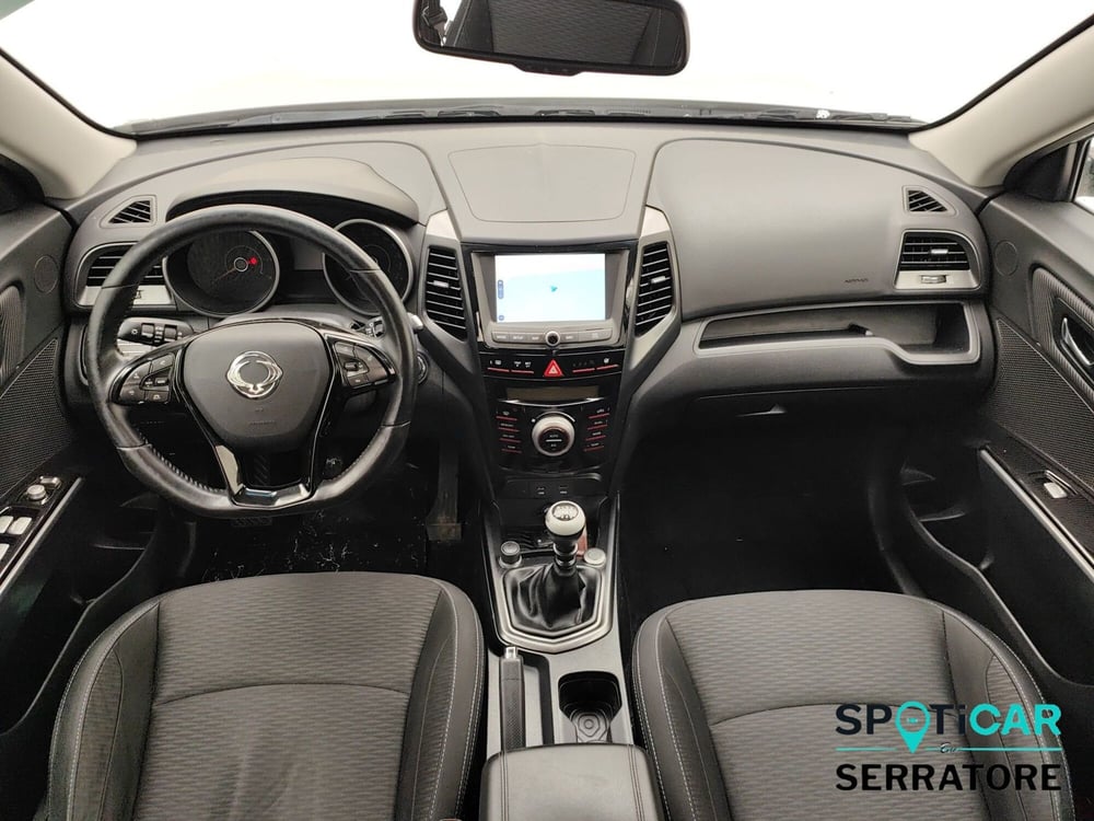 Ssangyong XLV usata a Como (14)