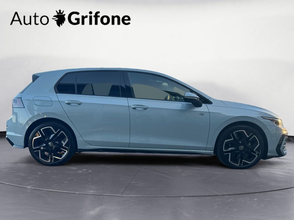 Volkswagen Golf nuova a Modena (5)