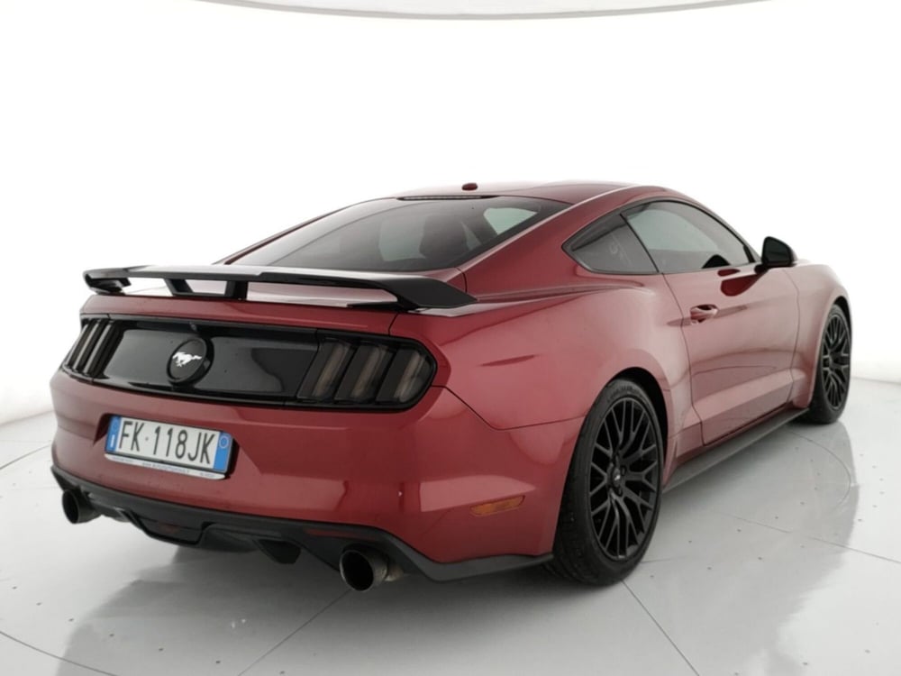 Ford Mustang Coupé usata a Roma (2)