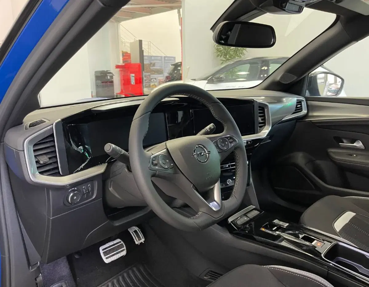 Opel Mokka-e nuova a Ferrara (11)