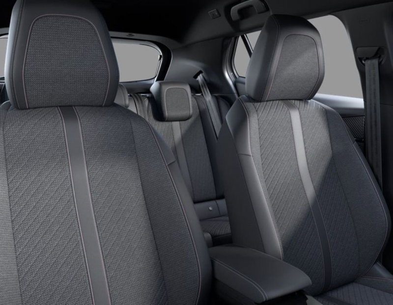 Peugeot 2008 nuova a Ferrara (7)