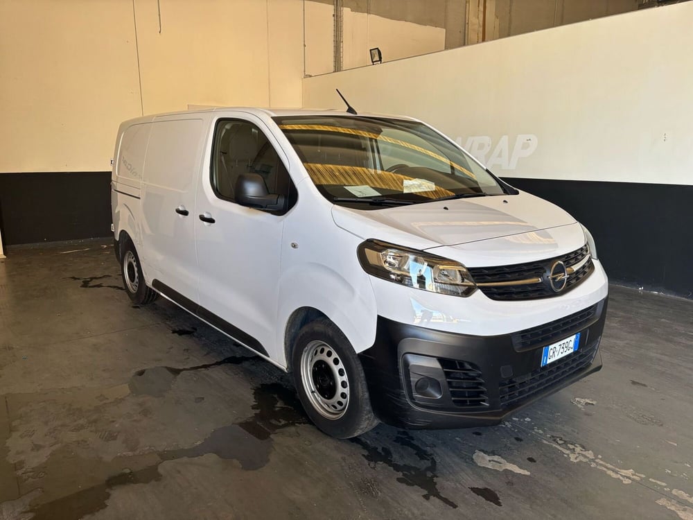 Opel Vivaro Furgone usata a Milano (3)