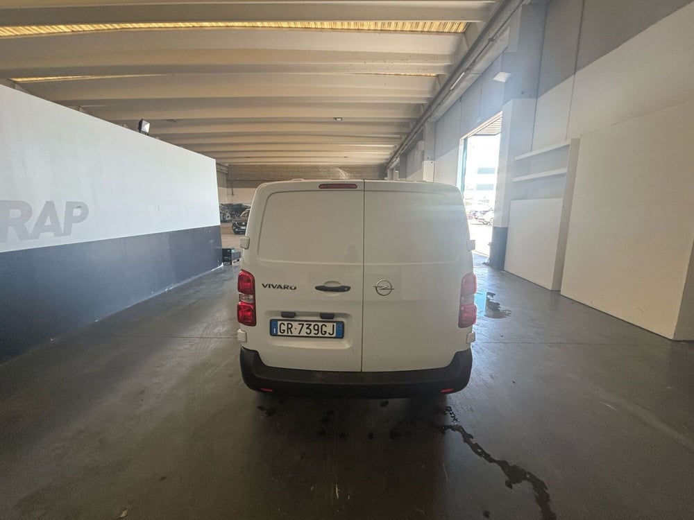 Opel Vivaro Furgone usata a Milano (7)