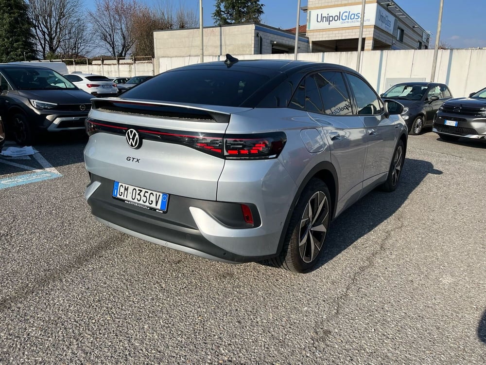 Volkswagen ID.5 usata a Milano (7)