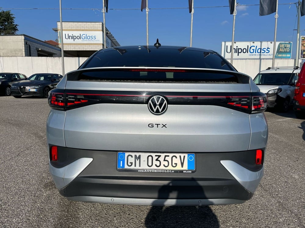 Volkswagen ID.5 usata a Milano (8)