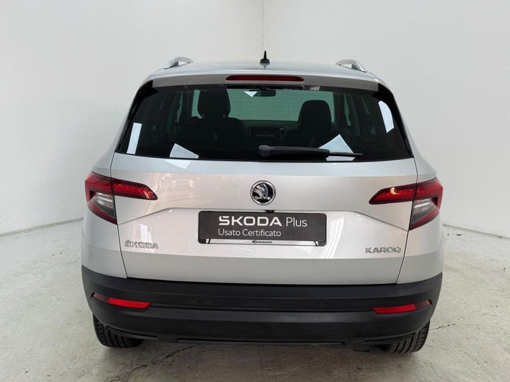 Skoda Karoq usata a Como (7)