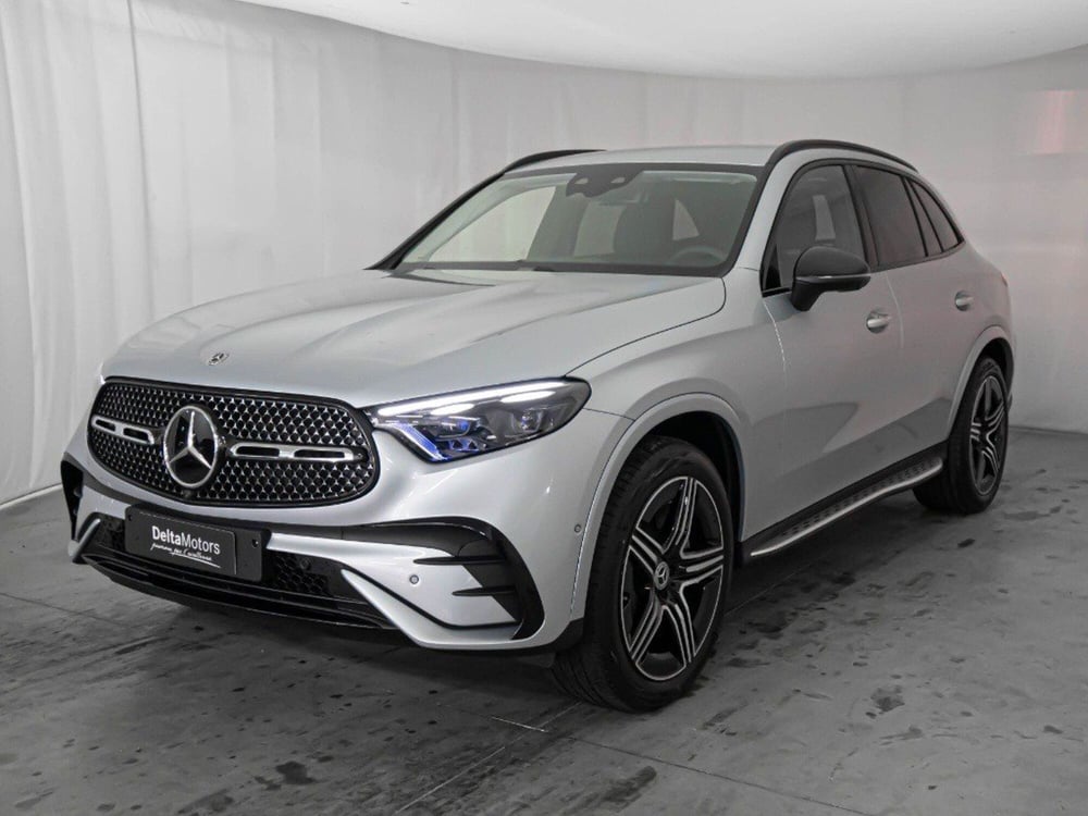 Mercedes-Benz GLC SUV nuova a Macerata