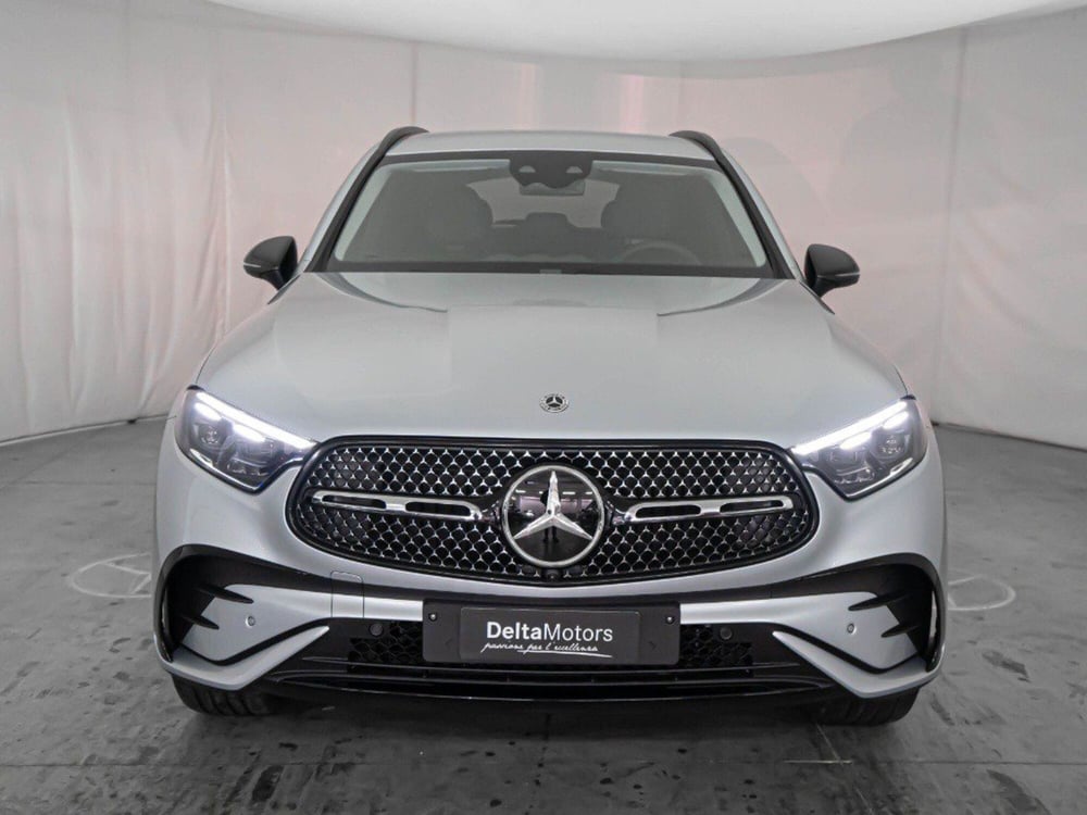 Mercedes-Benz GLC SUV nuova a Macerata (2)