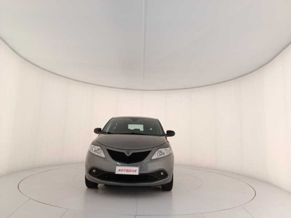 Lancia Ypsilon usata a Treviso (2)