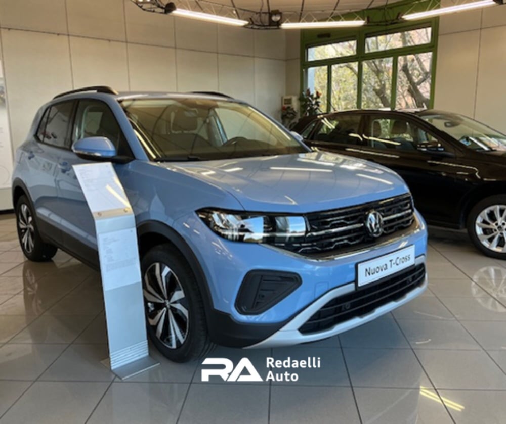 Volkswagen T-Cross nuova a Lecco (2)