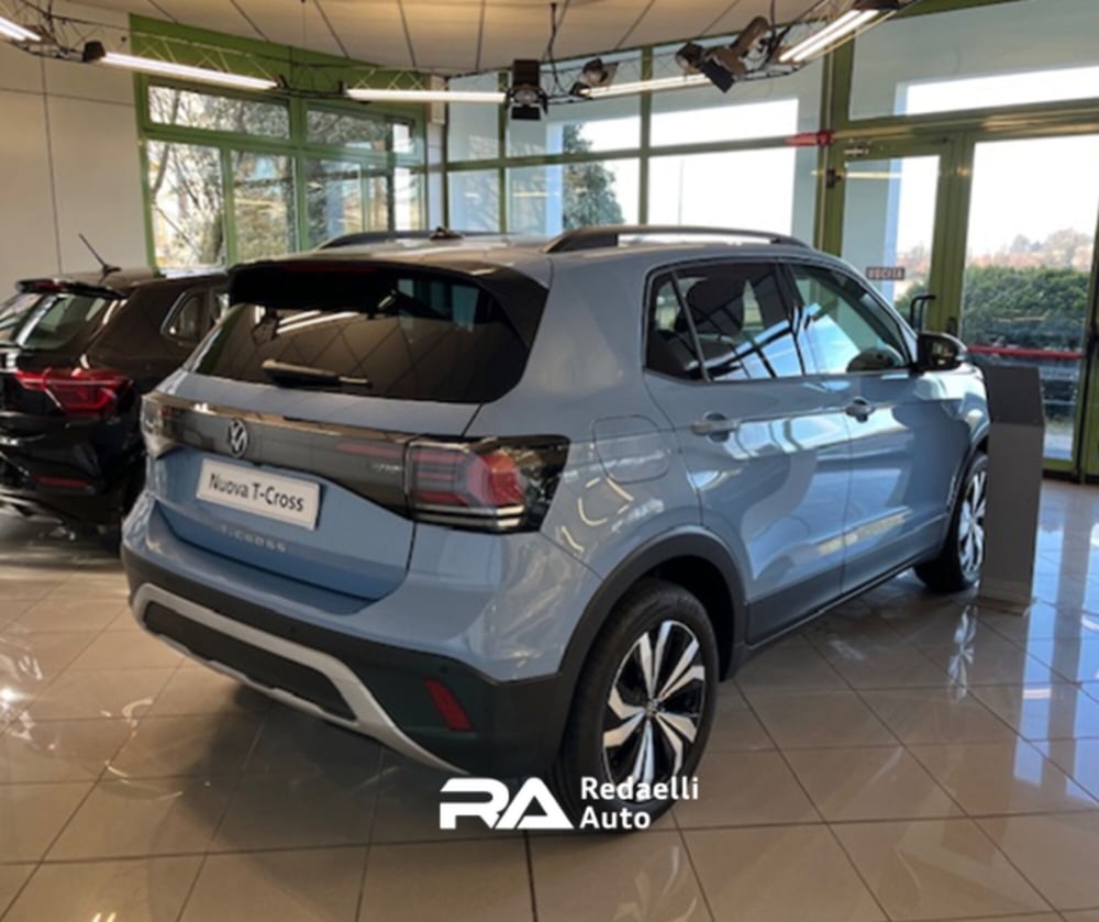 Volkswagen T-Cross nuova a Lecco (3)