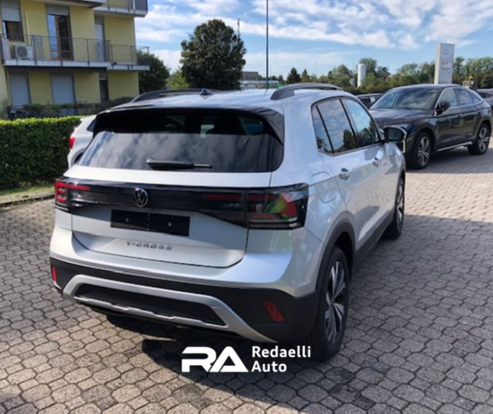 Volkswagen T-Cross nuova a Lecco (3)