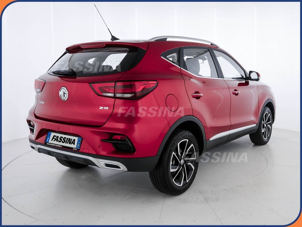 Mg ZS (2021-->) usata a Milano (6)