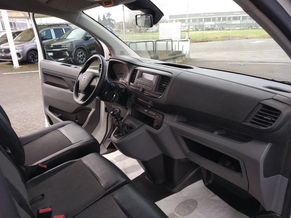 Toyota Proace usata a Parma (17)