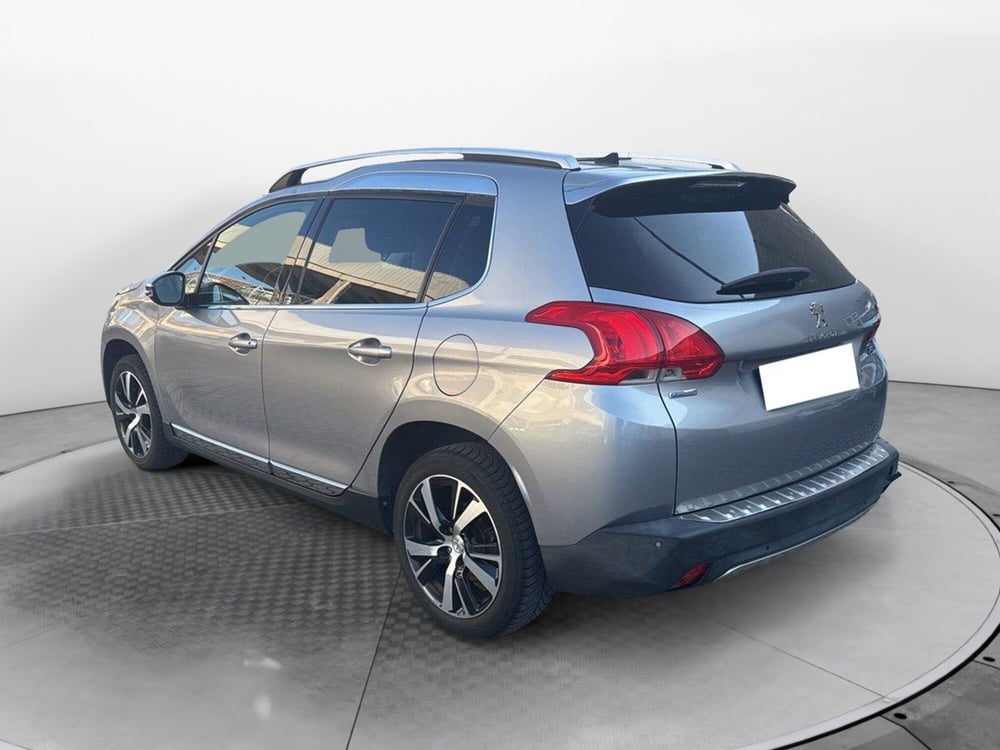 Peugeot 2008 usata a Como (3)