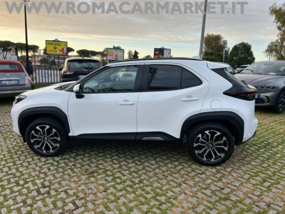 Toyota Yaris Cross nuova a Roma (10)