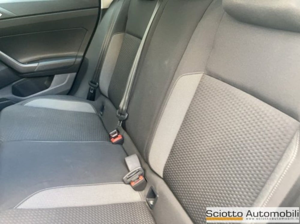 Volkswagen Taigo usata a Messina (13)