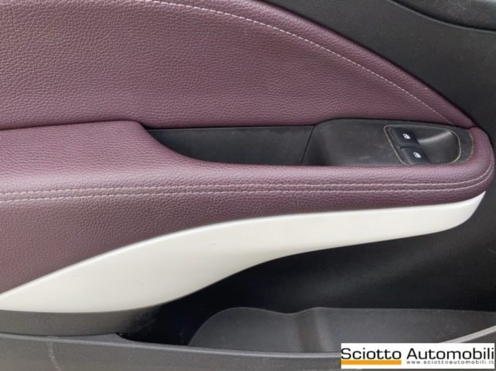 Opel Adam usata a Messina (12)