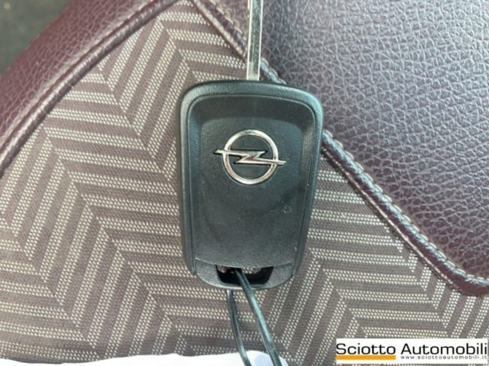 Opel Adam usata a Messina (19)