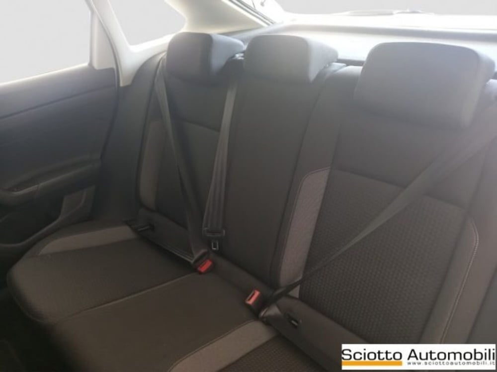 Volkswagen Taigo usata a Messina (13)
