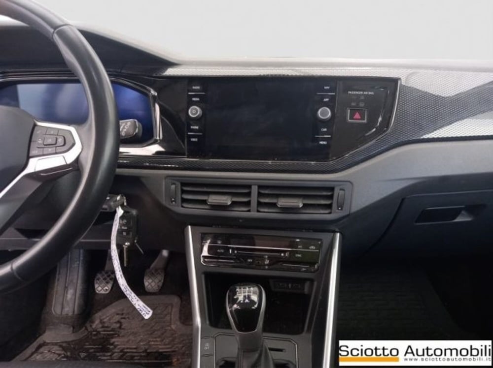 Volkswagen Taigo usata a Messina (15)