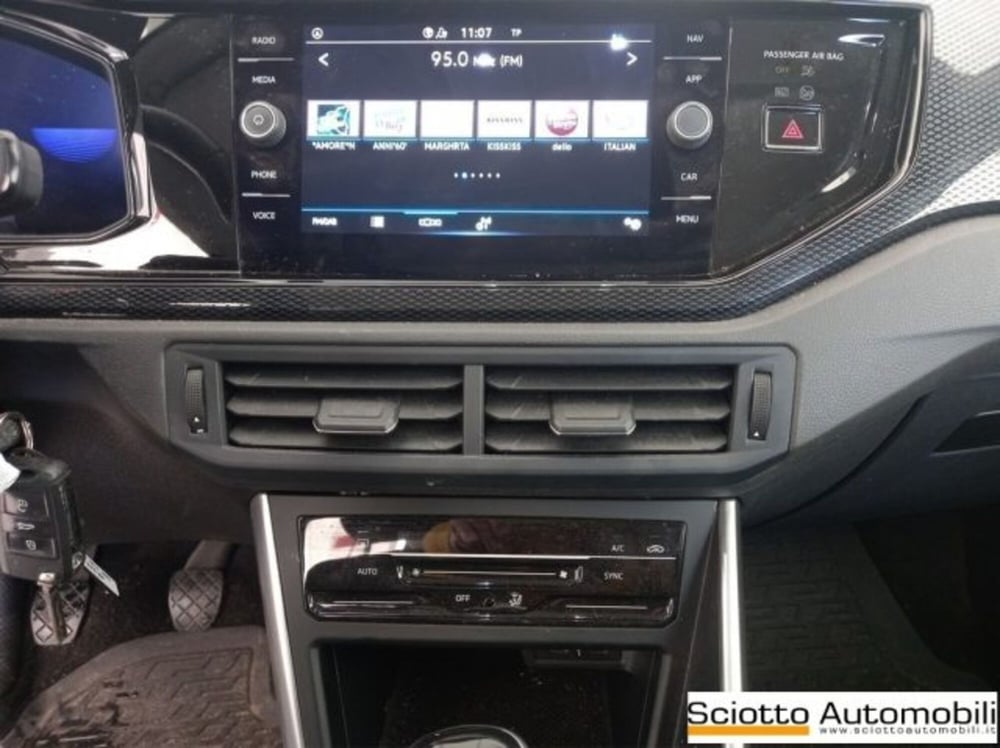 Volkswagen Taigo usata a Messina (16)