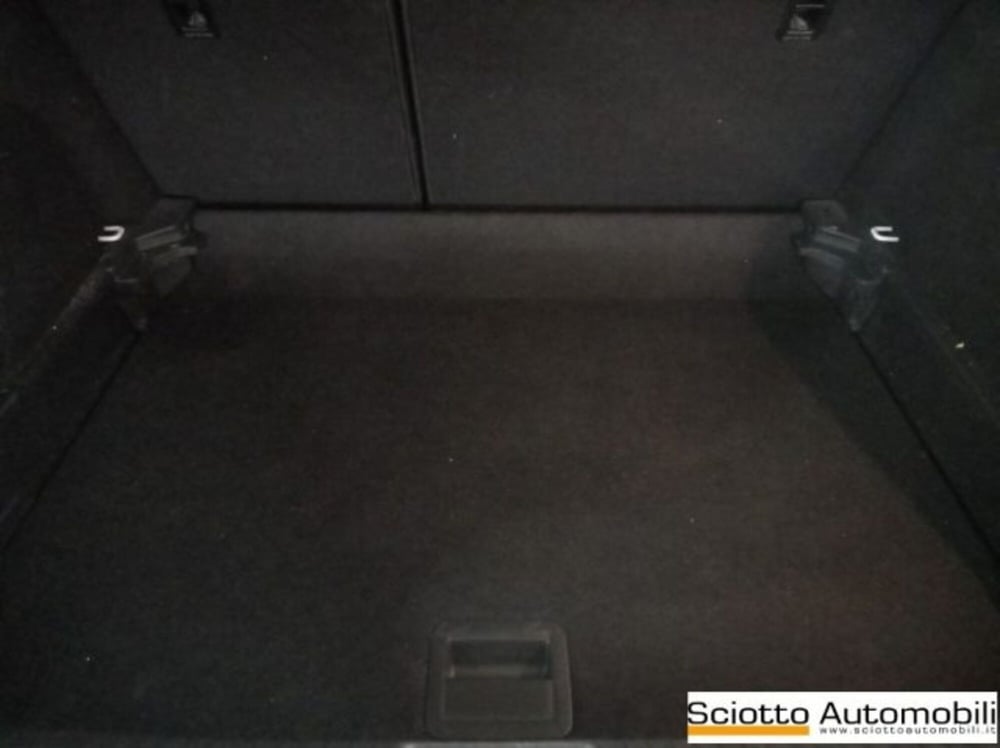 Volkswagen Taigo usata a Messina (17)