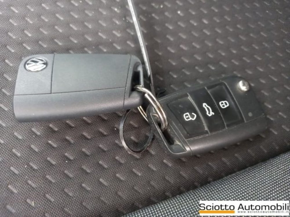 Volkswagen Taigo usata a Messina (19)