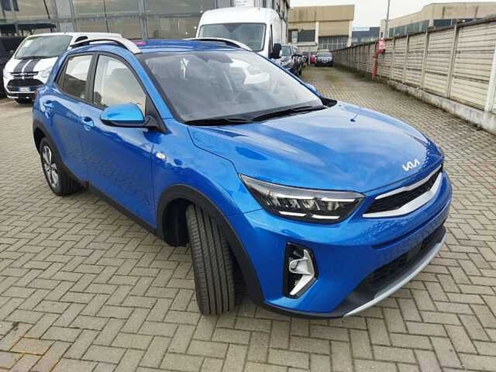 Kia Stonic nuova a Torino (5)