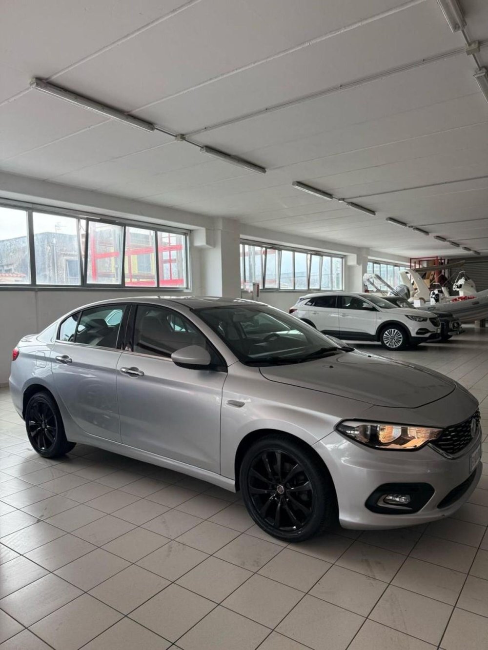 Fiat Tipo usata a Napoli (3)