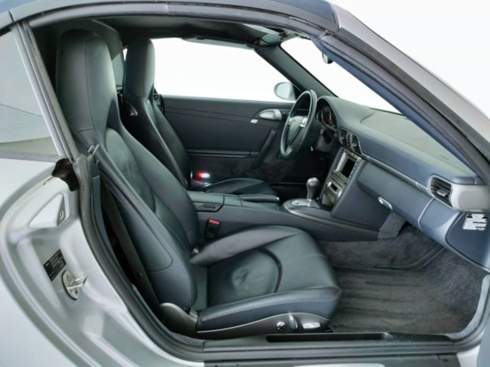 Porsche 911 Cabrio usata a Teramo (12)
