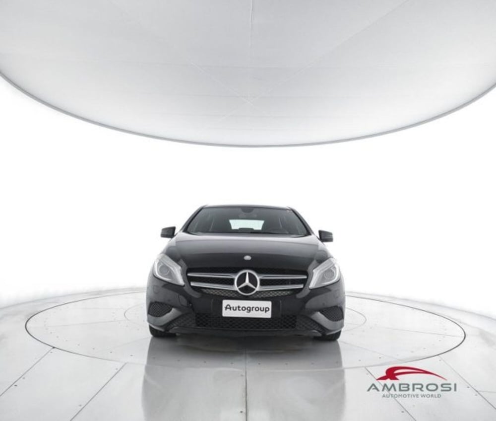 Mercedes-Benz CLA Shooting Brake usata a Perugia (5)