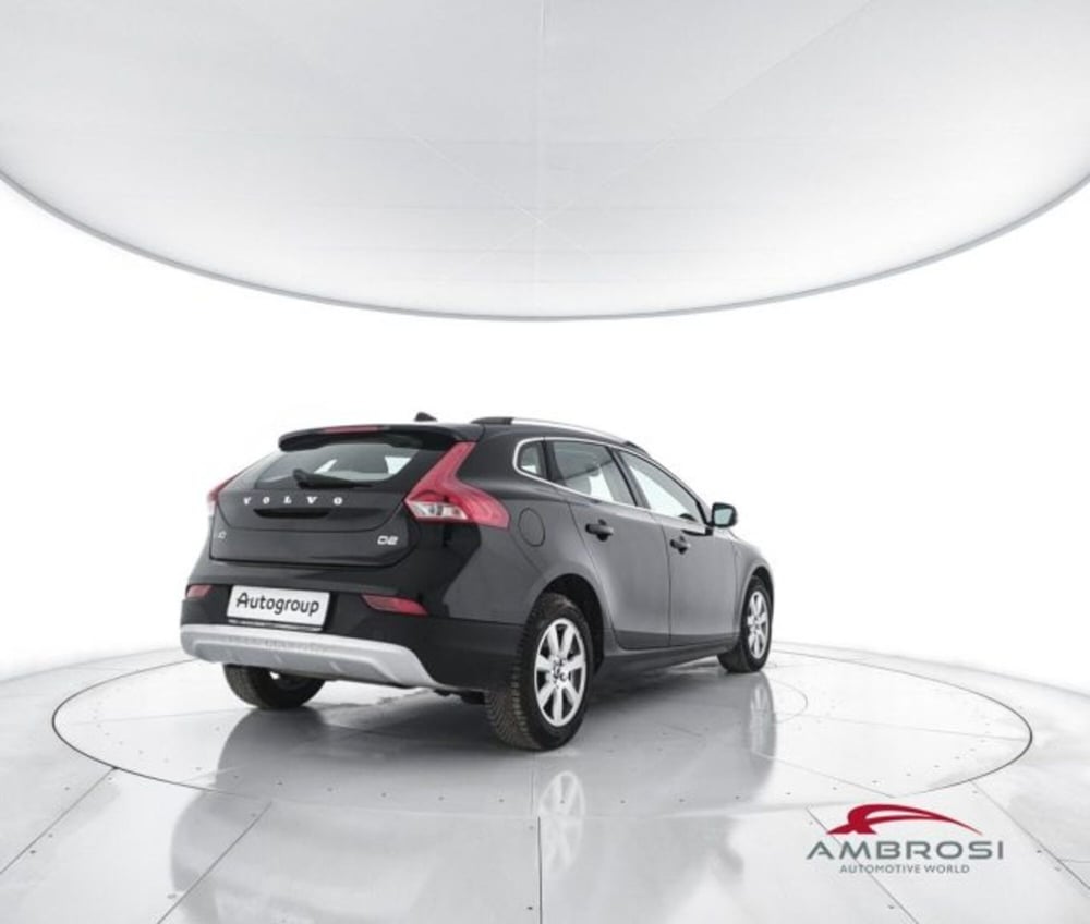 Volvo V40 Cross Country usata a Perugia (3)