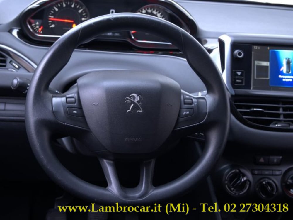 Peugeot 208 usata a Milano (6)