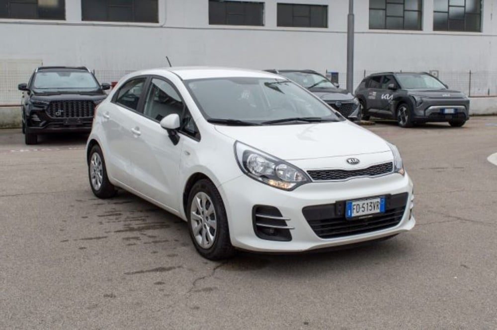 Kia Rio usata a Latina